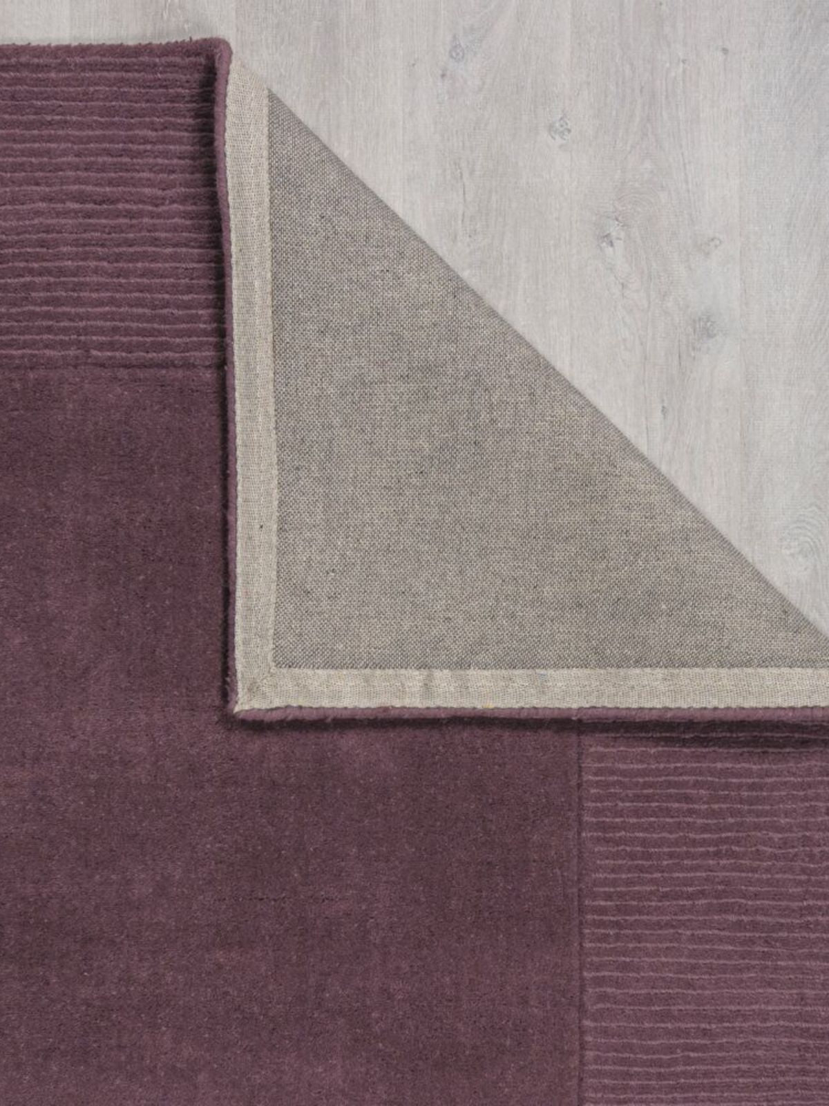 Tappeto di design Textured Wool Border in lana, colore viola-3