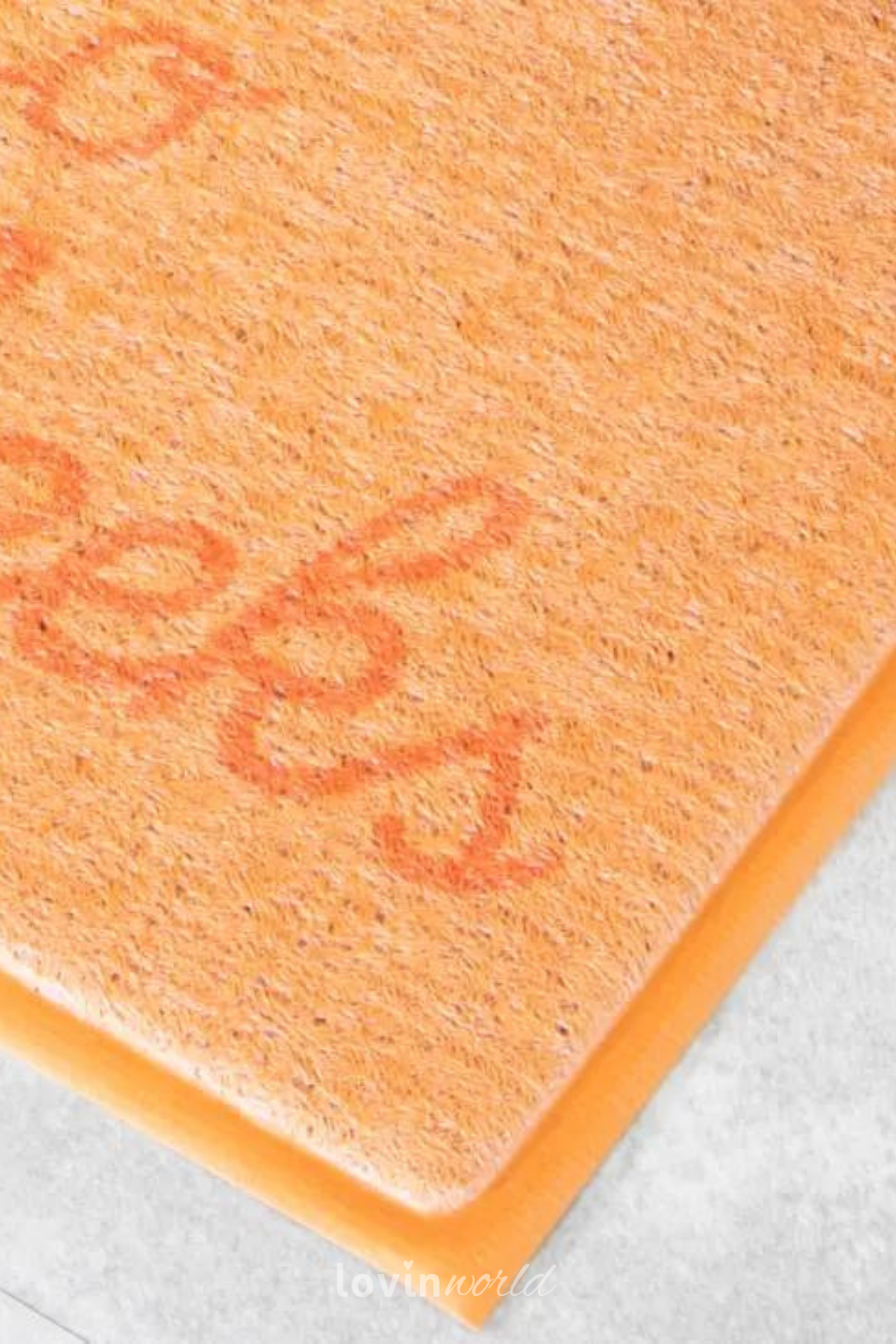 Zerbino particolare con scritta, in colore a arancione 40x70 cm.-3