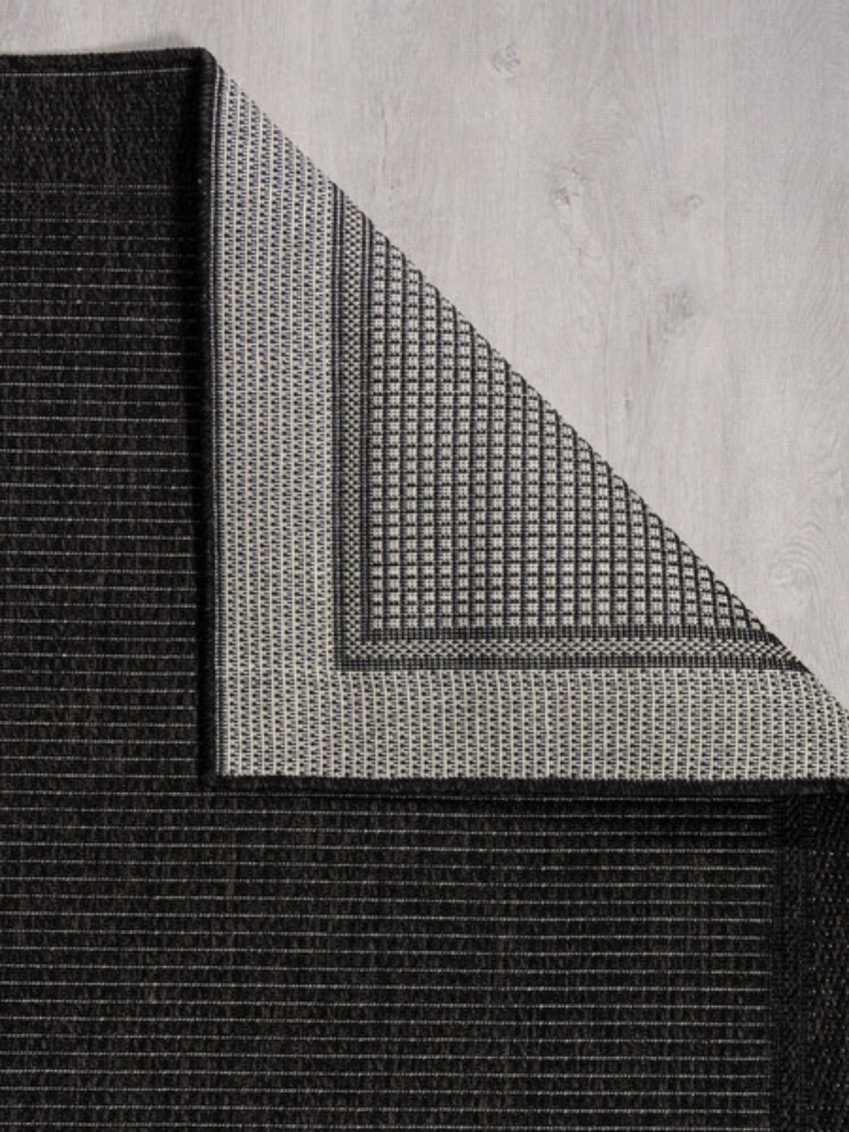 Tappeto di design Weave Outdoor in iuta, colore carbone-6