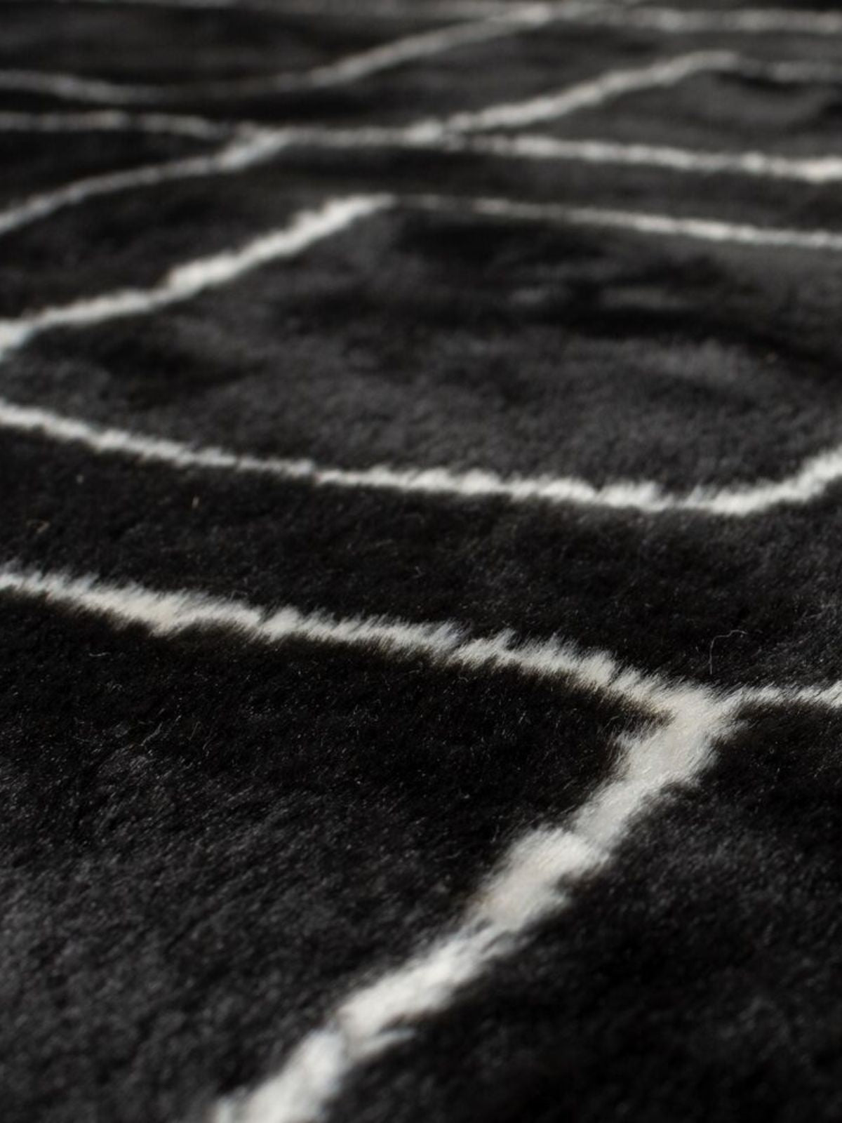 Tappeto di design Imran Ful Berber in acrilico, colore nero-4