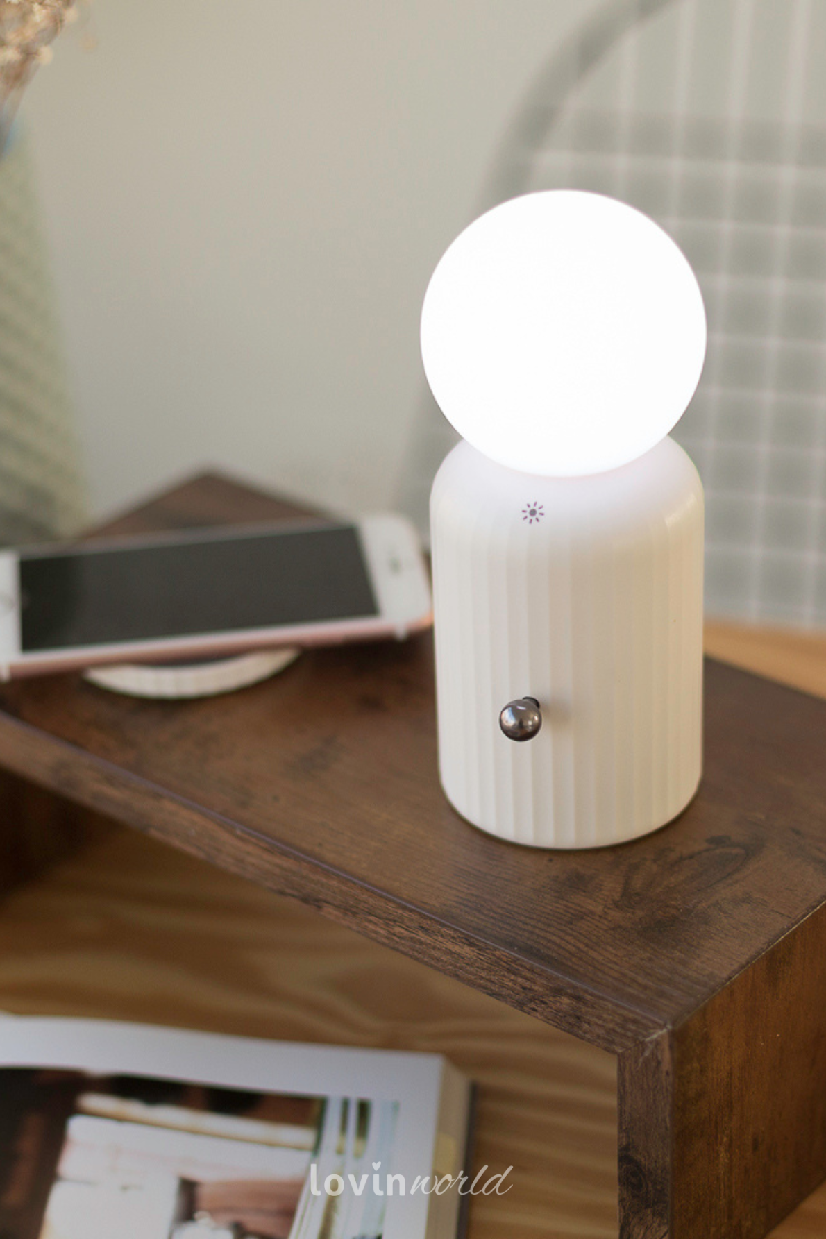 Ion - Lampada da tavolo a LED + Caricatore Wireless - Casa