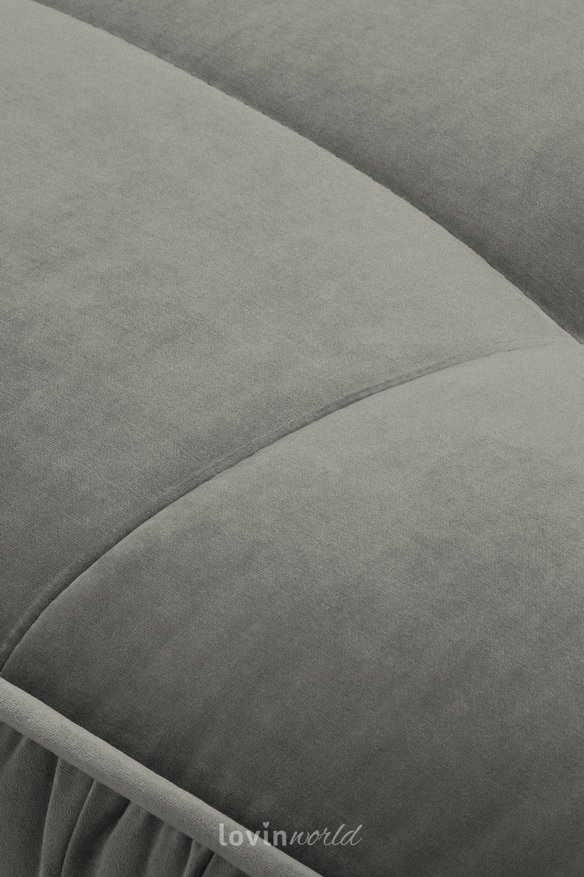 Divano Jardanite 3 posti, in velluto grigio chiaro con gambe argentate-LovinWorld